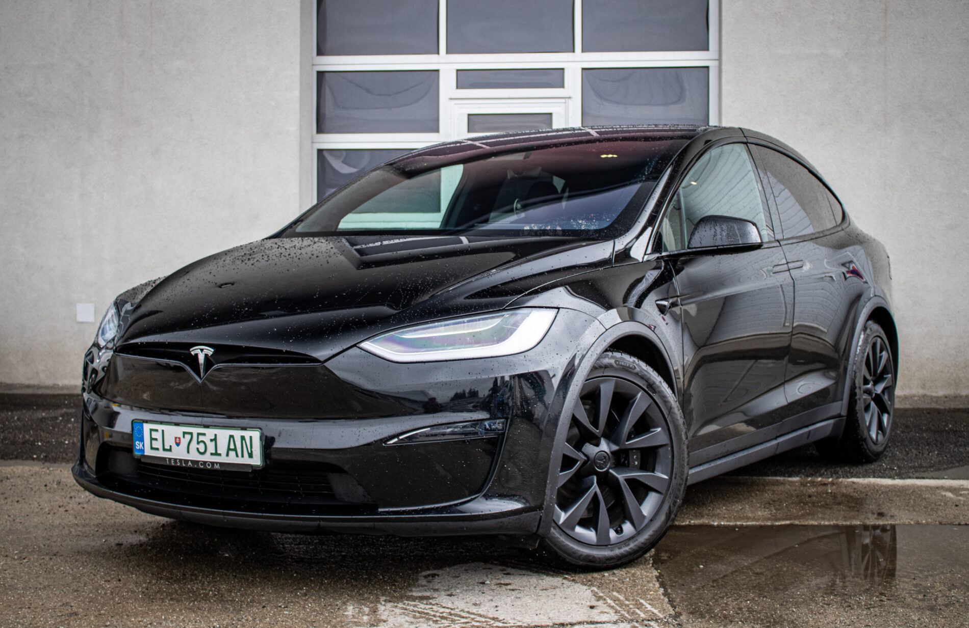 Tesla Model X