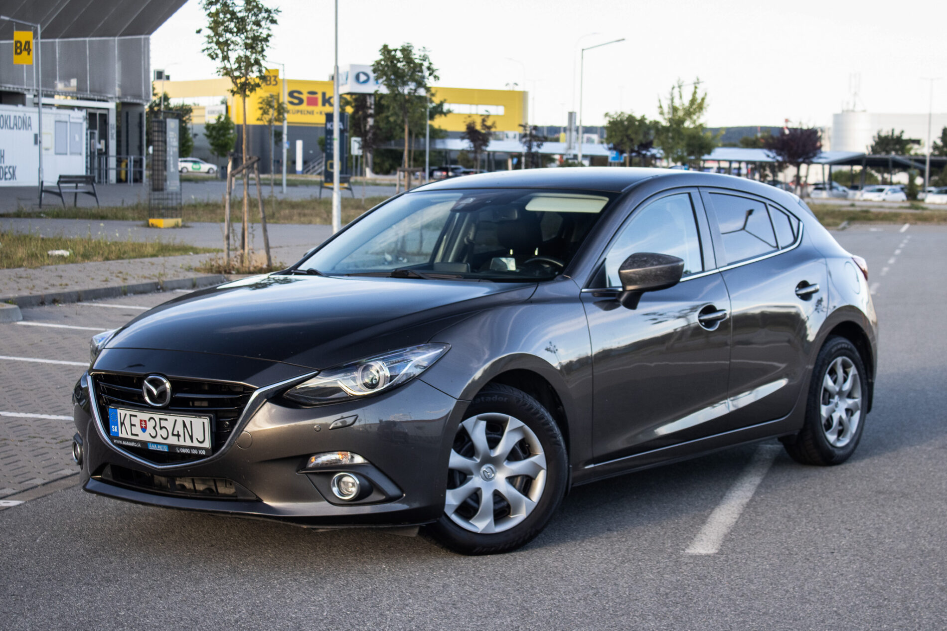 Mazda 3