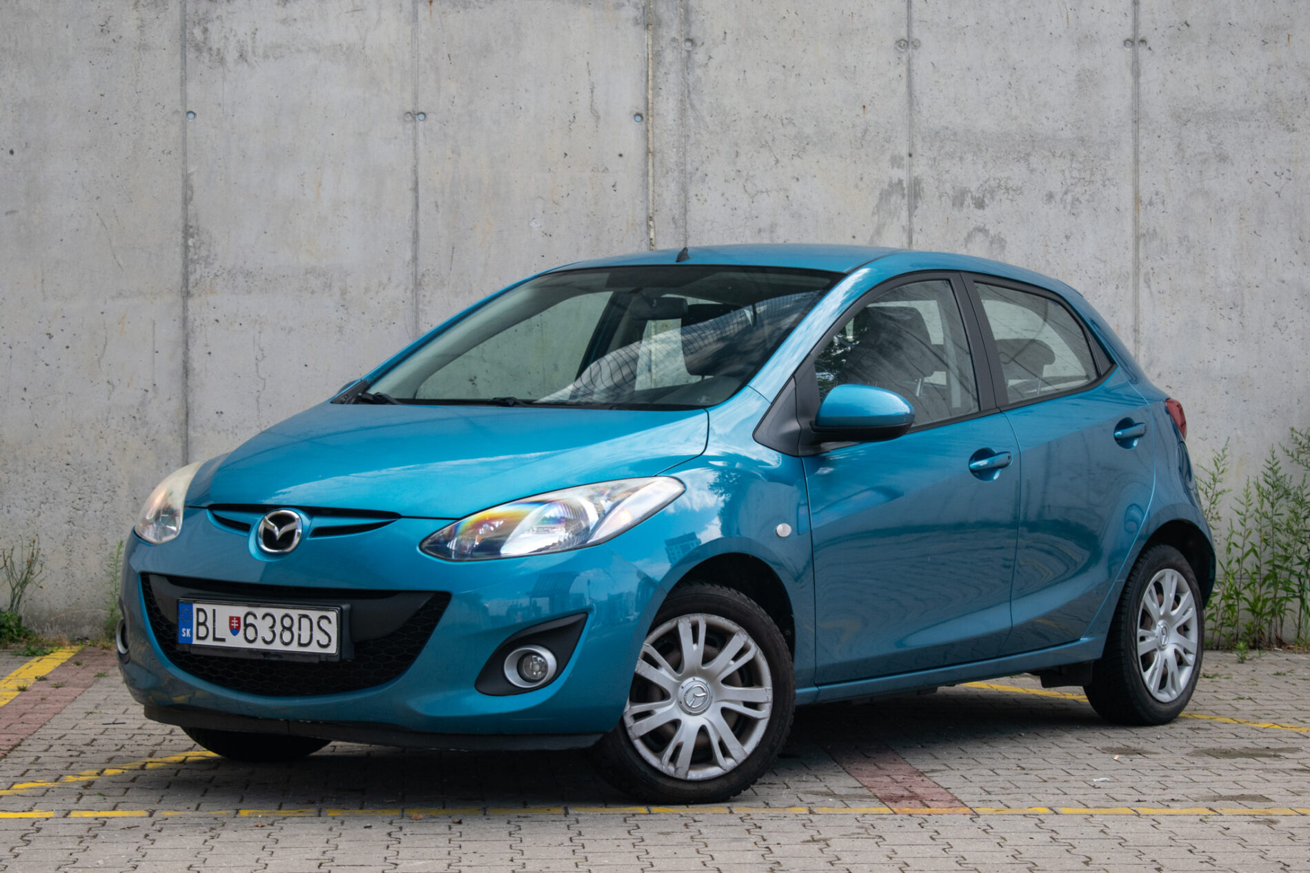 Mazda 2