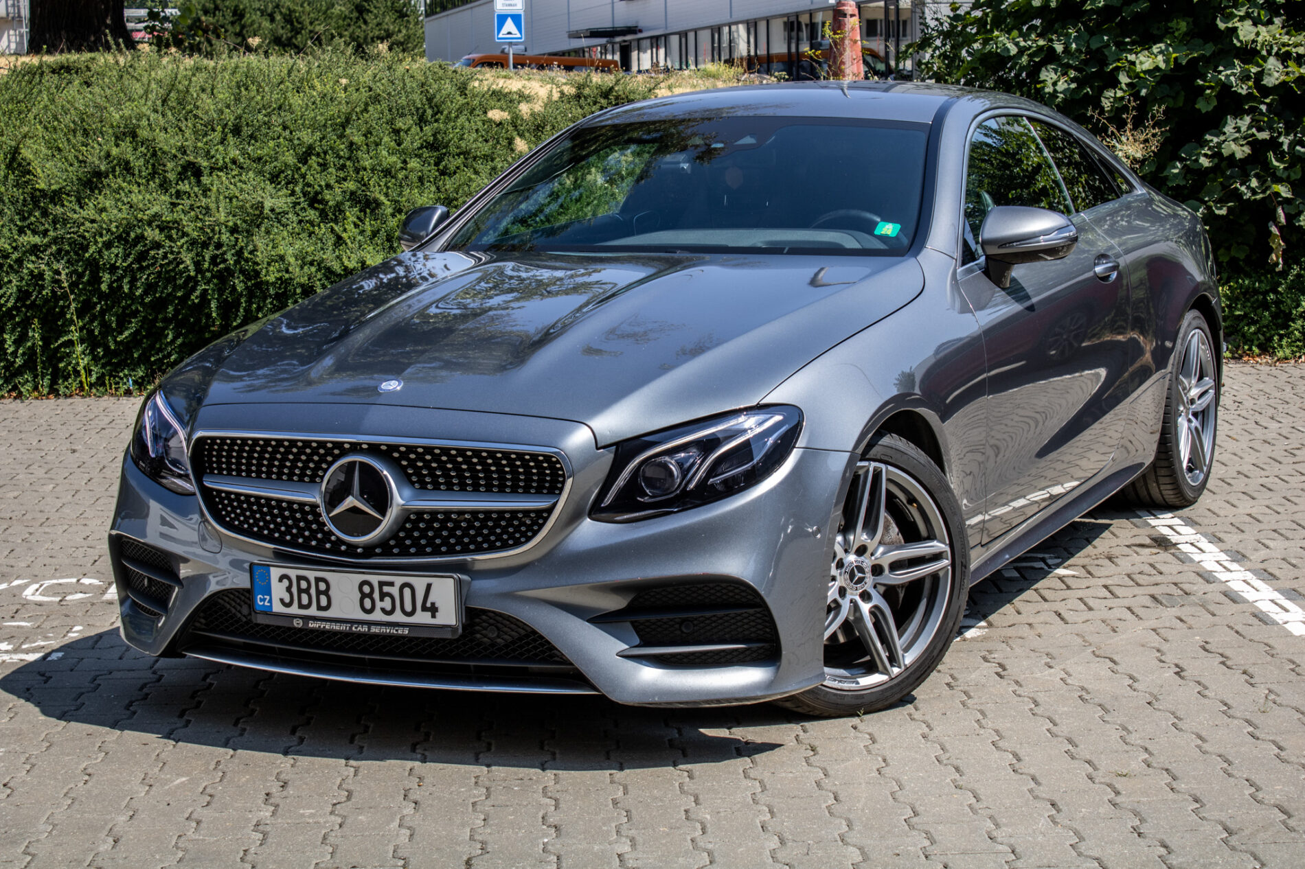 Mercedes-Benz E trieda